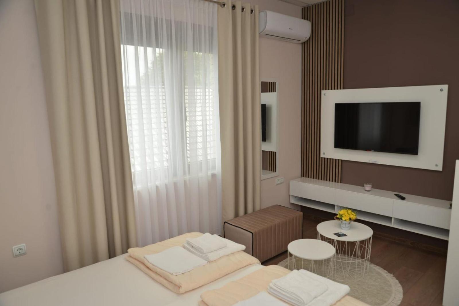 Apartmani Tomic Кладово Экстерьер фото